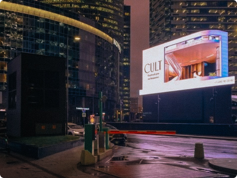 Installing Outdoor Advertising in Russian's Iconic Places