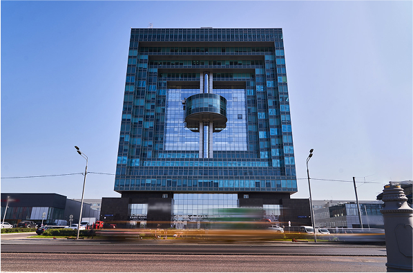 Avilon Plaza OOH DOOH