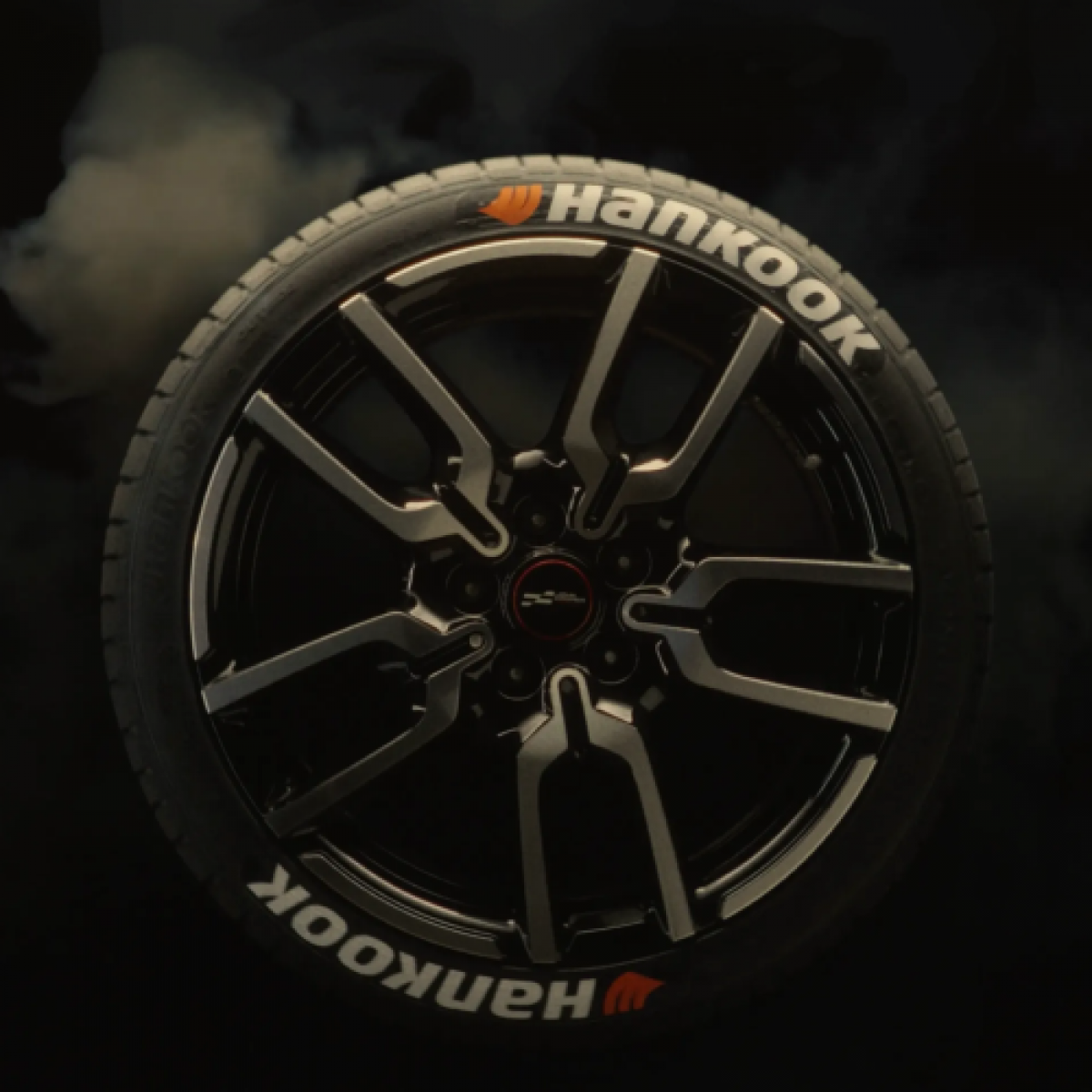 Video Advertising for Hankook Tire on VK and Kinopoisk