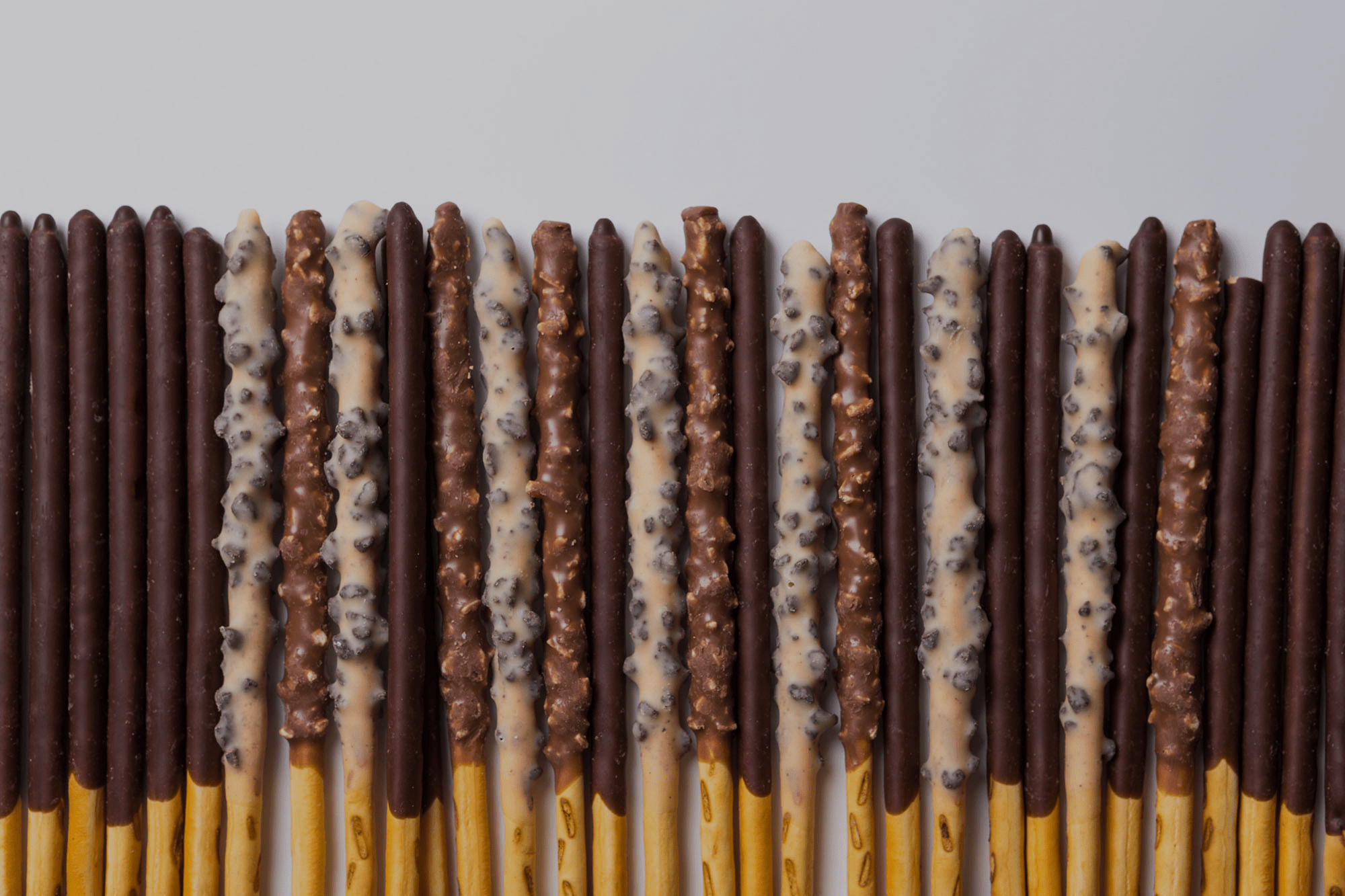 Lotte chocolate biscuit sticks in different flavors, representing the Lotte case study on Russia-Promo.