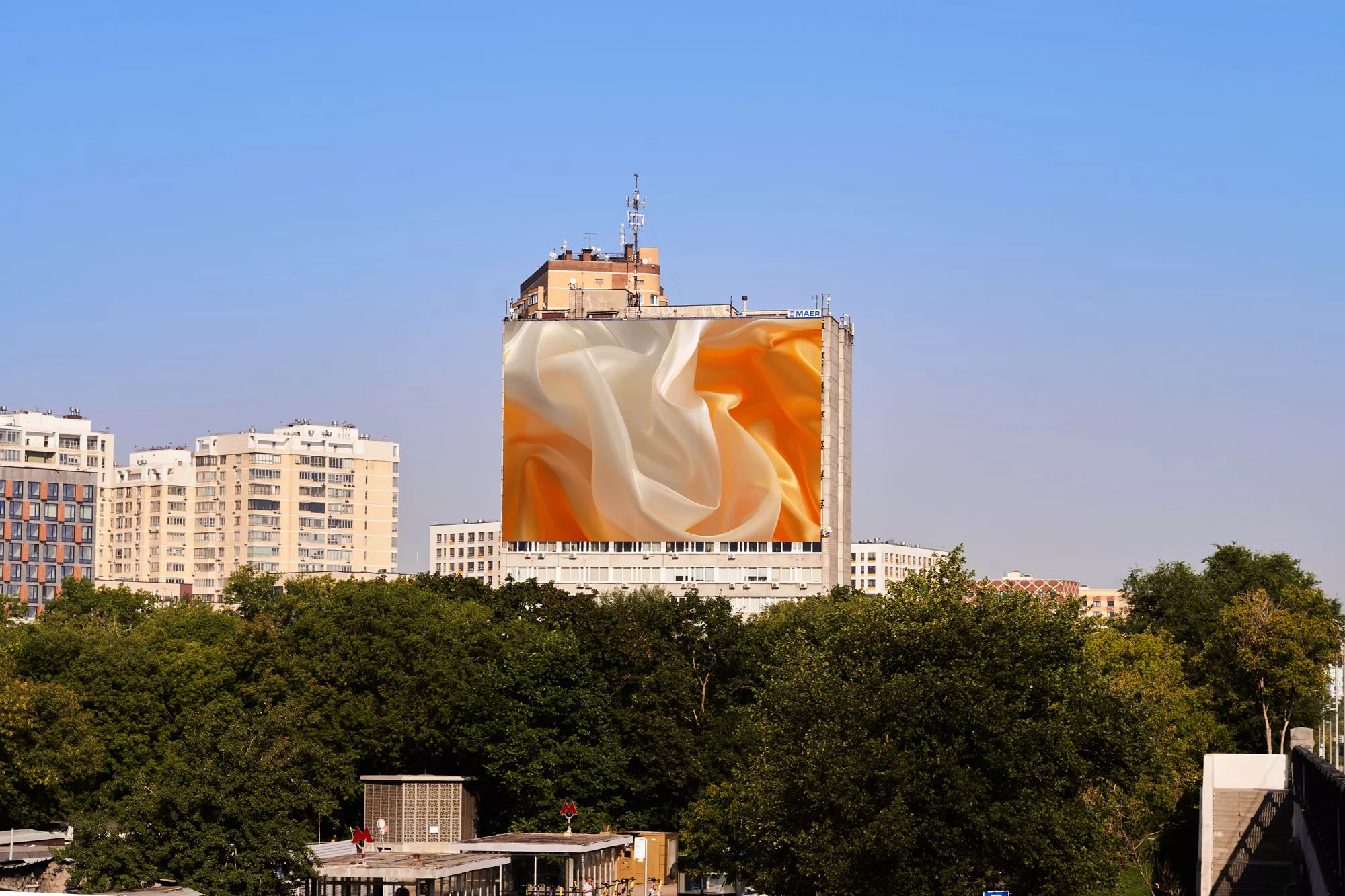Digital Screen on Volgogradsky Ave 26/1, BC ‘Russia’ 1