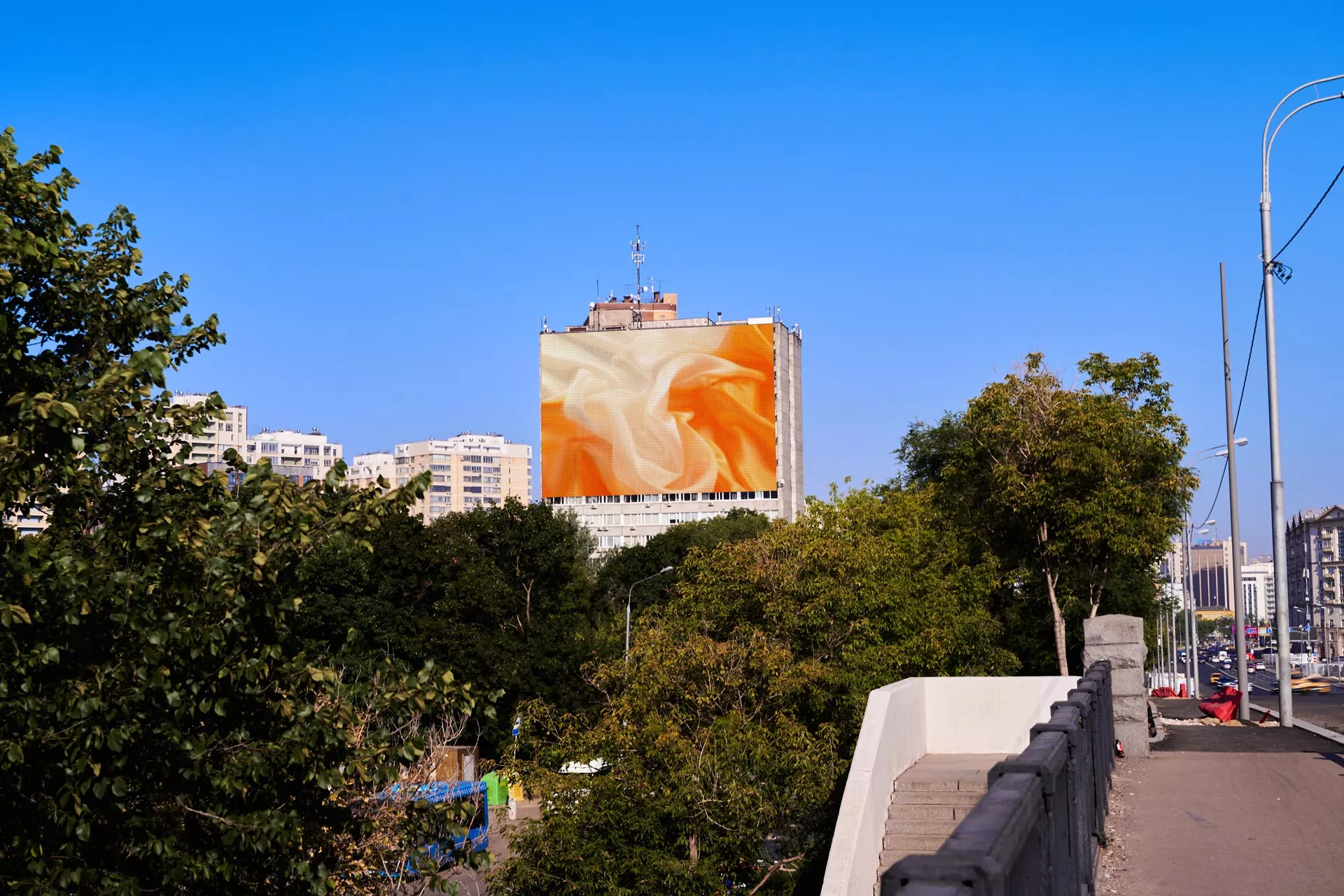 Digital Screen on Volgogradsky Ave 26/1, BC ‘Russia’ 2