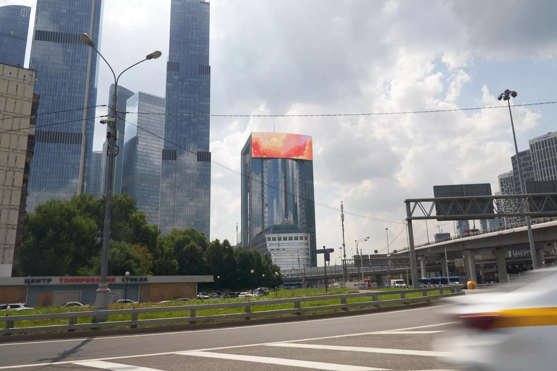 Digital Billboard at North Tower, Moscow City 1