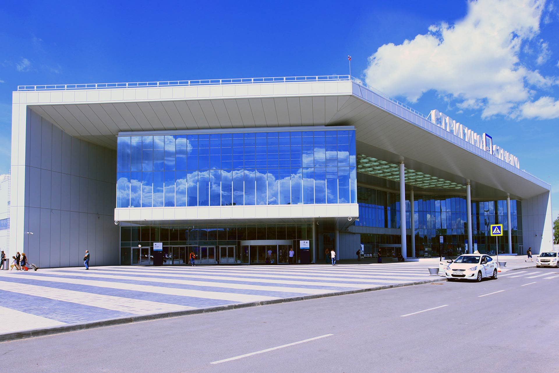 Advertising at Strigino Airport (GOJ)